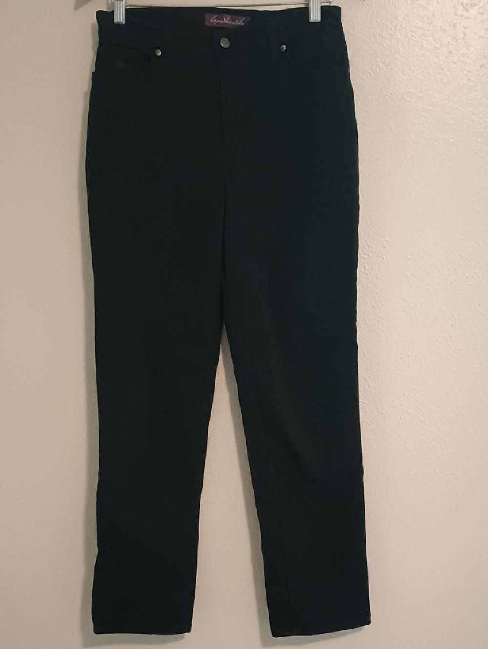 Gloria Vanderbilt Black High-Rise Straight Leg Jeans